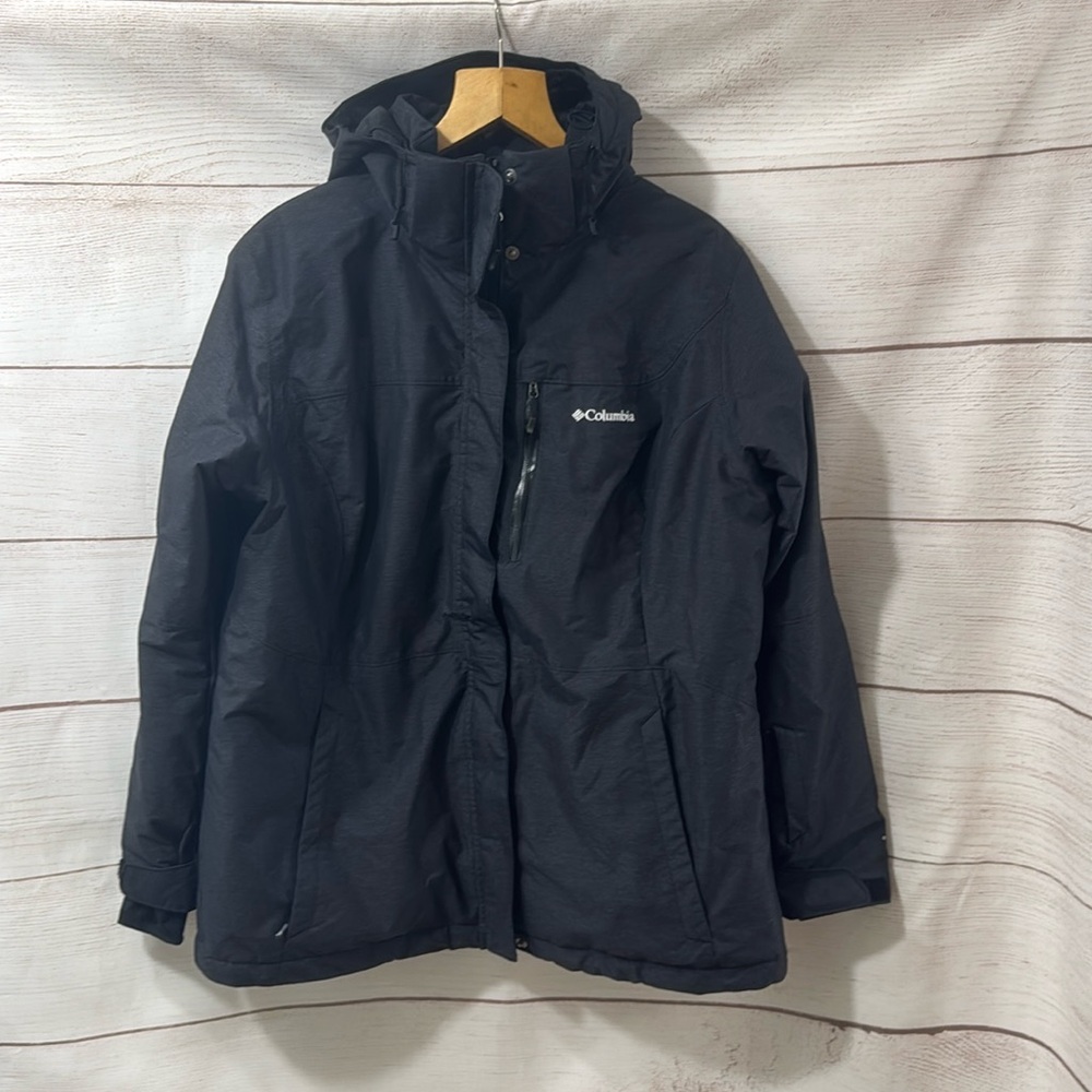 Women's Columbia Black Gray Skiing snowboarding  hooded Jacket Size 1X